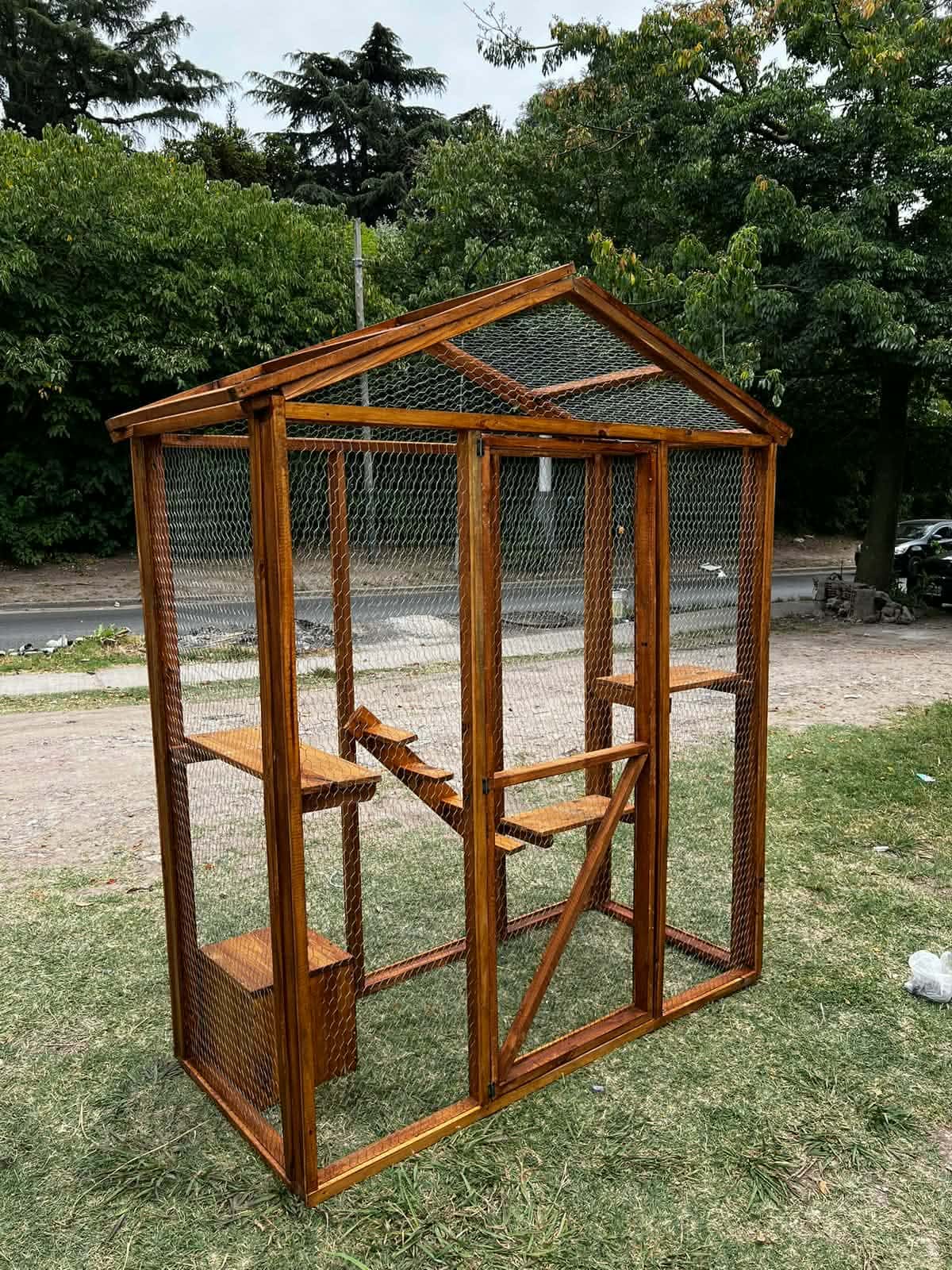 Proyecto de carpintería para mascotas 6